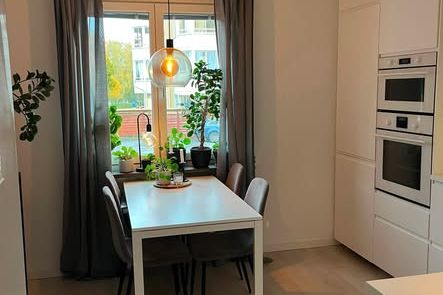 2:a i centrala Borlänge med parkering