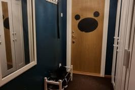 Rymlig 4,5a på Teg nära stan och natur