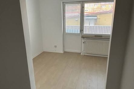 Nyrenoverad 1:a m. förstahandskontrakt
