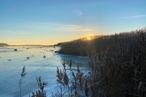 Nybyggd ljus lägenhet i Askim nära havet