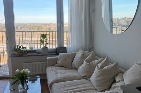 Nyproduktion 1:a med balkong i Ursvik