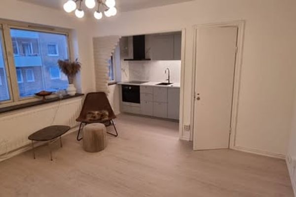 Central 1:a i Trollhättan, inkl. el & WiFi