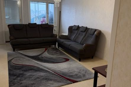 Möblerad 3:a i Tensta med balkong