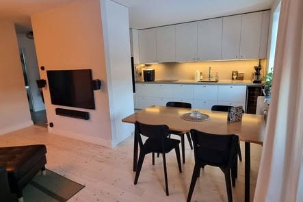 Nyrenoverad 2:a i Björkekärr inkl parkering