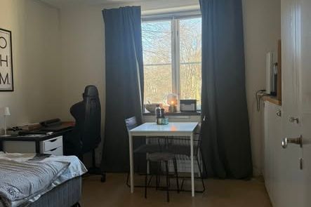 Studentrum Luthagen aug–feb 4100 kr