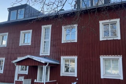 Stor 1:a i Torshälla, förstahandskontrakt