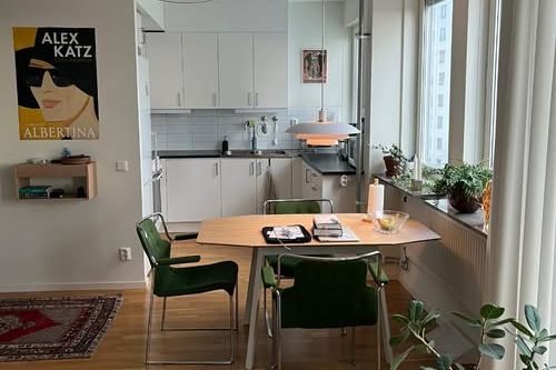 Möblerad 2:a i Vällingby nära T-bana