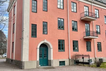 Charmig vind-2:a i Viken, Karlstad