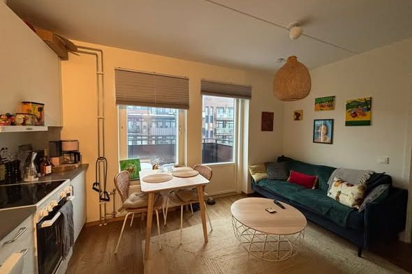 Nybyggd 2:a med balkong i Hägersten