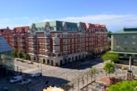 5:a 133 kvm vid Triangeln – 20 m balkong
