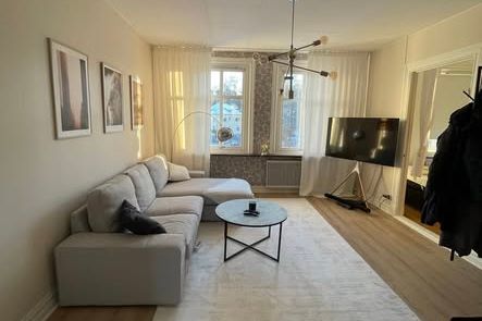 Ljus 1,5:a i Villastan – nära stan