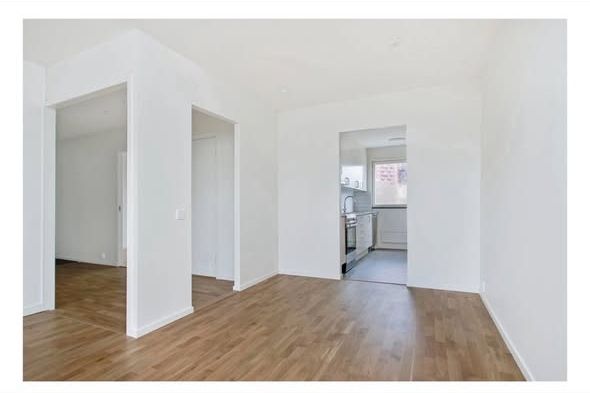 Renoverad 3:a i Alby med balkong