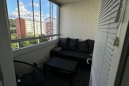 Möblerad 1:a med balkong i Göteborg