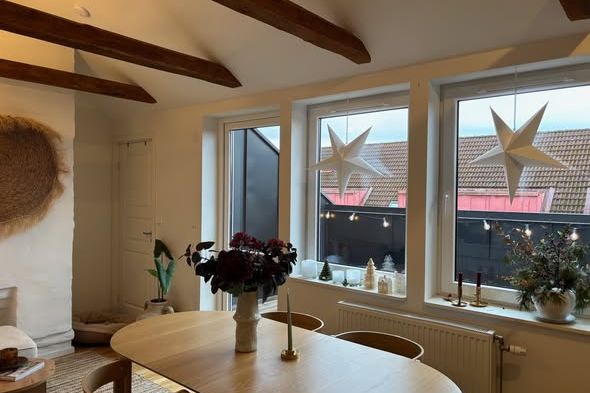Charmig vindsvåning med solterrass