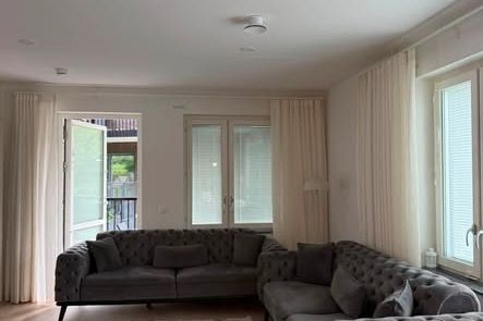 Fin 3:a i Sköndal nära vatten