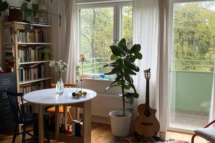 Ljus etta i Barkarby med balkong