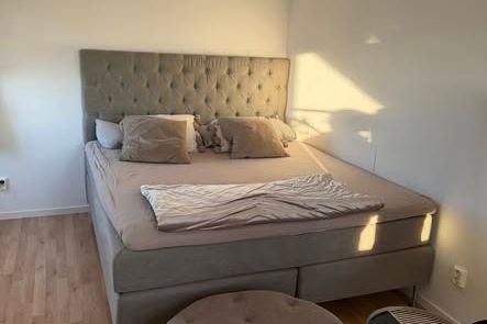 Rum uthyres i Farsta Strand – 5500 kr