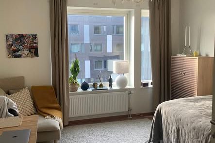 Ljus studentetta på Docenten