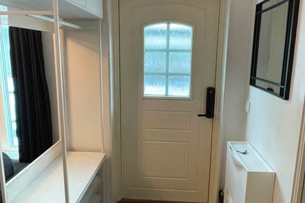 Fräsch 1,5:a i Segeltorp, parkering