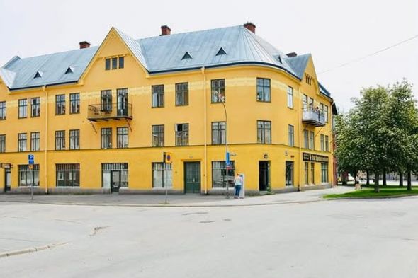 Nyrenoverad 1:a i centrala Örebro