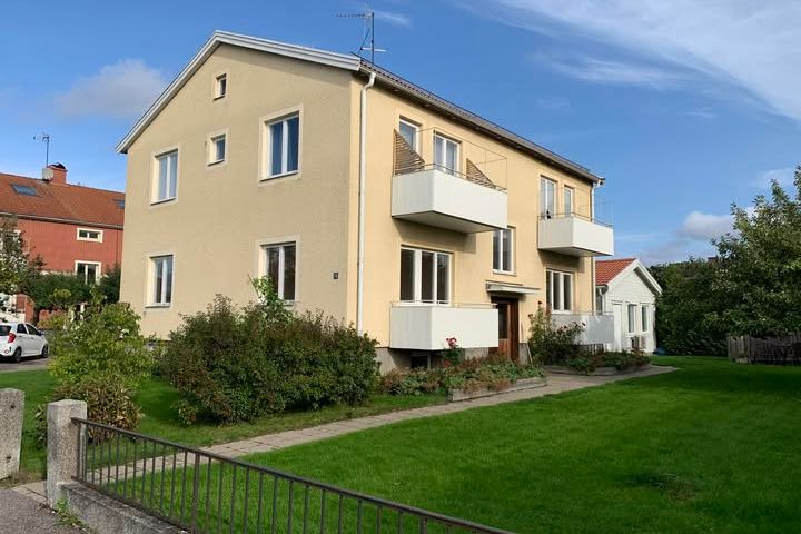 4 rok med trädgård & parkering i Örebro