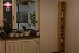 Möblerat rum i Hässelby nära natur & bad