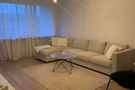 Rymlig 2.5:a med balkong i Åby