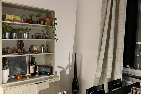 Möblerad 1:a för studenter i Flemingsberg