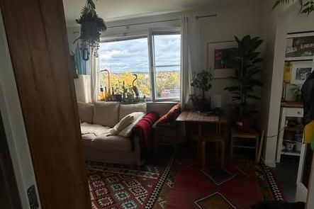 Mysig 1:a i Sätra nära stan uthyres