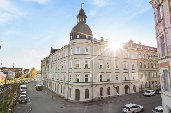 Rymlig 2 rok på Södra Järnvägsgatan