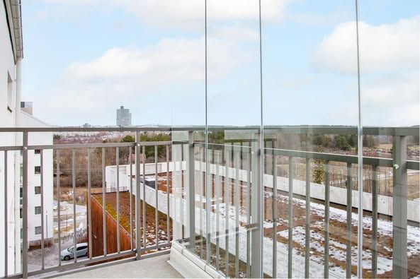 Ljus 2:a nära Kista med lång hyrestid