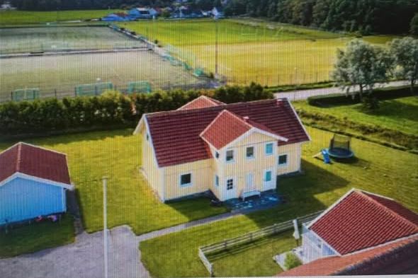 Rymlig 4:a med stor balkong i Torslanda