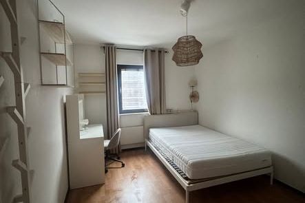 Möblerat rum uthyres i centrala Malmö