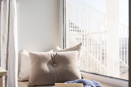 Modern studentstudio vid vattnet – all inclusive