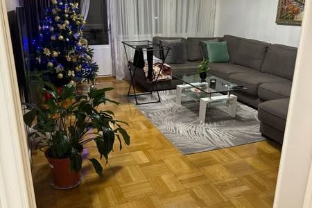 Cozy Room in Alby for Female Tenant