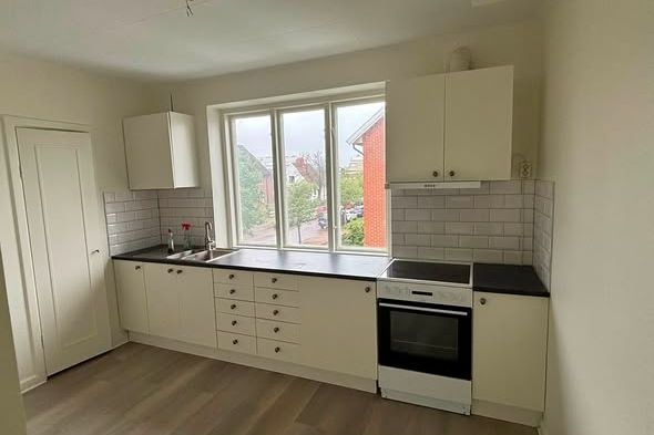 Renoverad 2:a centralt i Halmstad uthyres