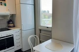 Möblerad etta i Ryd, nära Campus Valla