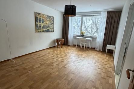 Rum i Rågsved nära T-bana – 6 500 kr