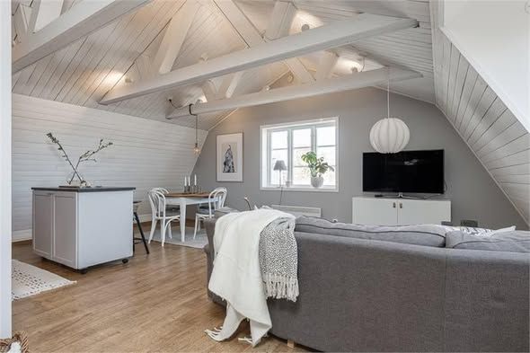 Nybyggd 2:a i lugnt villaområde