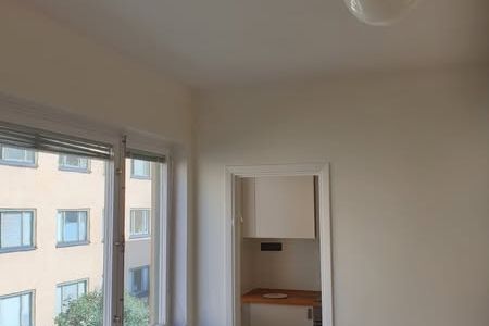 Mysig 1:a på Södermalm, allt ingår!