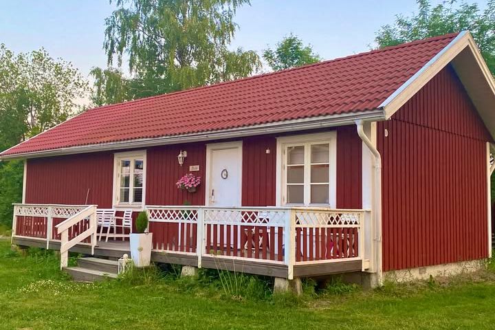 Lantligt 2 rok nära Västerås & E18