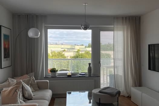 Nybyggd 3a med stor balkong i Spånga