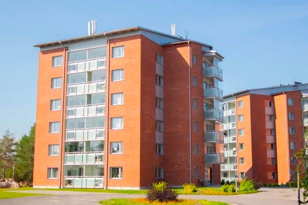 1:a på Rud i Karlstad – balkong & hiss