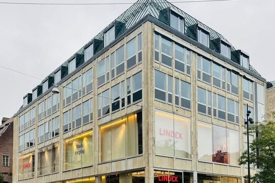 Ljus och nyrenoverad 2:a i centrum