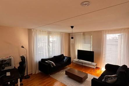 Välplanerad 2:a nära Spånga station