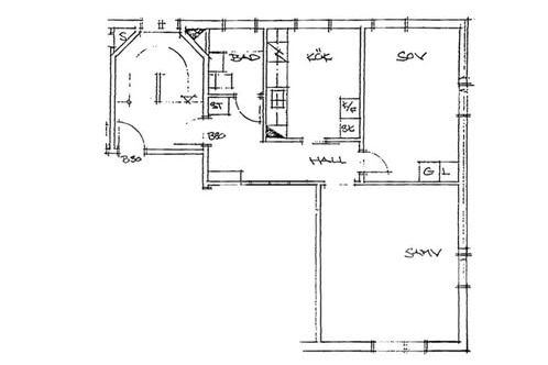 Rymlig 2:a i Kyrkbyn nära buss