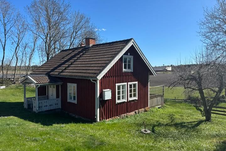 Hus i Linghem – varmhyra ingår