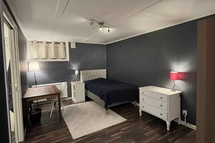 Furnished room central Uppsala