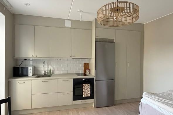 Nybyggd 1:a med uteplats i Kapellgärdet