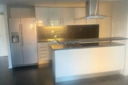 2:a med trädgård och egen ingång